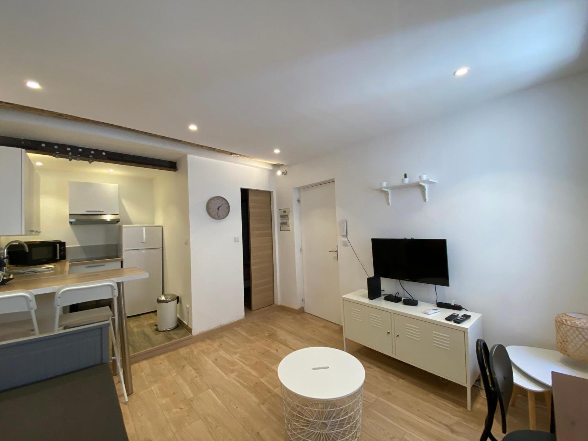 Fanny Wifi Climatise Tout A Pieds 4 Personnes La Ciotat Exteriér fotografie