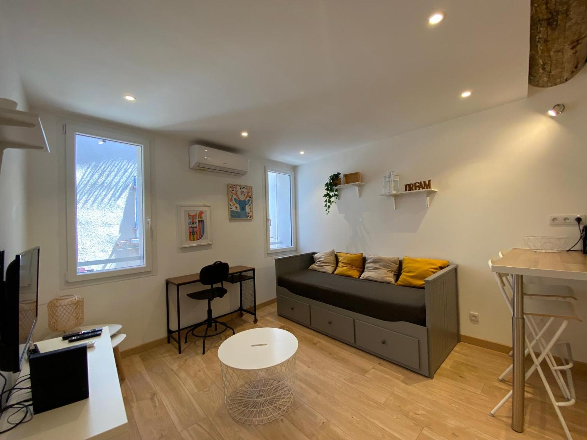 Fanny Wifi Climatise Tout A Pieds 4 Personnes La Ciotat Exteriér fotografie